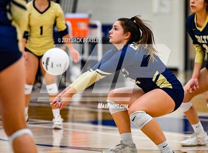 Thumbnail 3 in Desert Mountain @ Casteel photogallery.