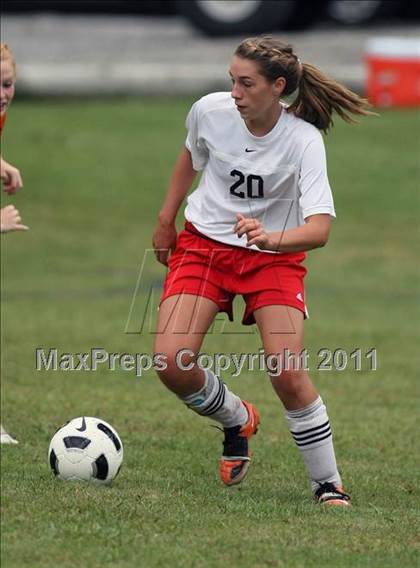 Thumbnail 1 in Clinton vs Sullivan South (Sevier County Invitational) photogallery.