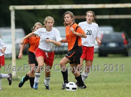 Thumbnail 3 in Clinton vs Sullivan South (Sevier County Invitational) photogallery.