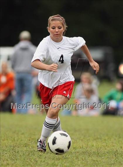 Thumbnail 2 in Clinton vs Sullivan South (Sevier County Invitational) photogallery.