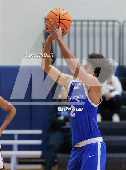 Thumbnail 2 in Kell vs. Crestwood Prep Canada (Lemon Street Classic) photogallery.