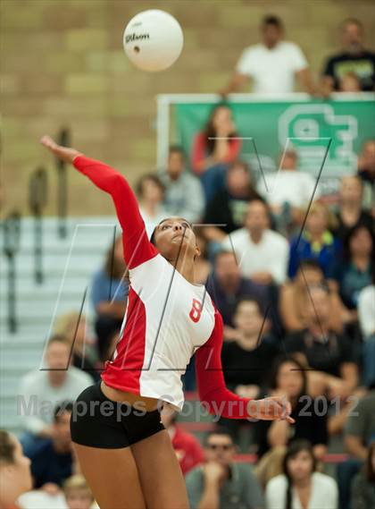 Thumbnail 3 in Del Norte vs Cathedral Catholic (CIF SDS D3 Final) photogallery.