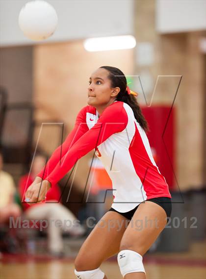 Thumbnail 3 in Del Norte vs Cathedral Catholic (CIF SDS D3 Final) photogallery.