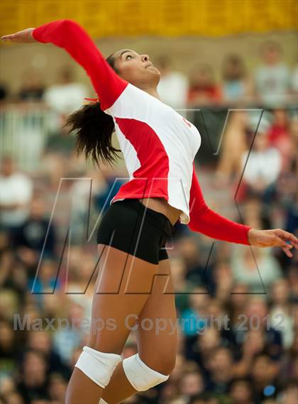 Thumbnail 2 in Del Norte vs Cathedral Catholic (CIF SDS D3 Final) photogallery.