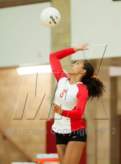 Thumbnail 2 in Del Norte vs Cathedral Catholic (CIF SDS D3 Final) photogallery.