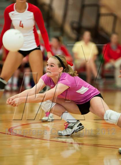 Thumbnail 1 in Del Norte vs Cathedral Catholic (CIF SDS D3 Final) photogallery.