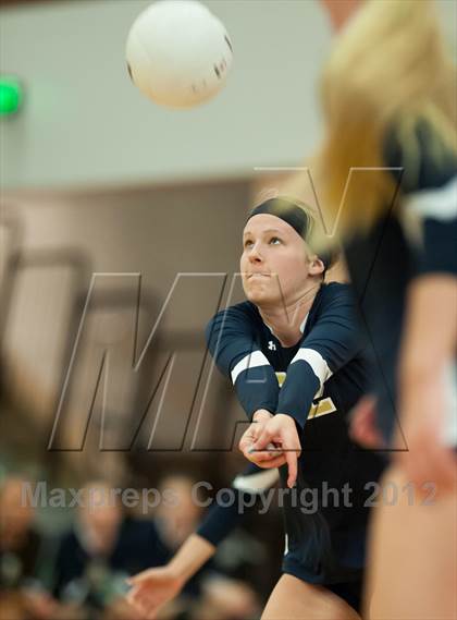 Thumbnail 3 in Del Norte vs Cathedral Catholic (CIF SDS D3 Final) photogallery.