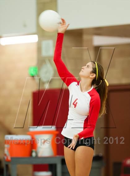 Thumbnail 3 in Del Norte vs Cathedral Catholic (CIF SDS D3 Final) photogallery.