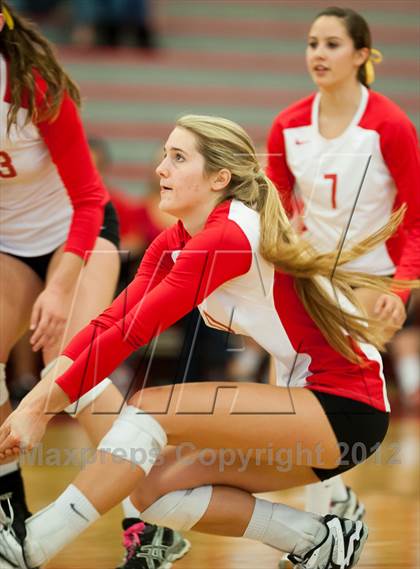 Thumbnail 1 in Del Norte vs Cathedral Catholic (CIF SDS D3 Final) photogallery.