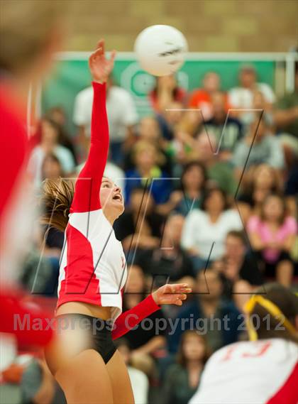 Thumbnail 3 in Del Norte vs Cathedral Catholic (CIF SDS D3 Final) photogallery.