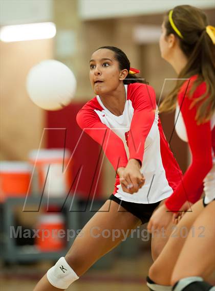 Thumbnail 2 in Del Norte vs Cathedral Catholic (CIF SDS D3 Final) photogallery.