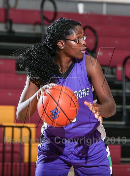 Thumbnail 1 in God's Academy vs. Central Heights (Fantasy of Lights Tournament) photogallery.