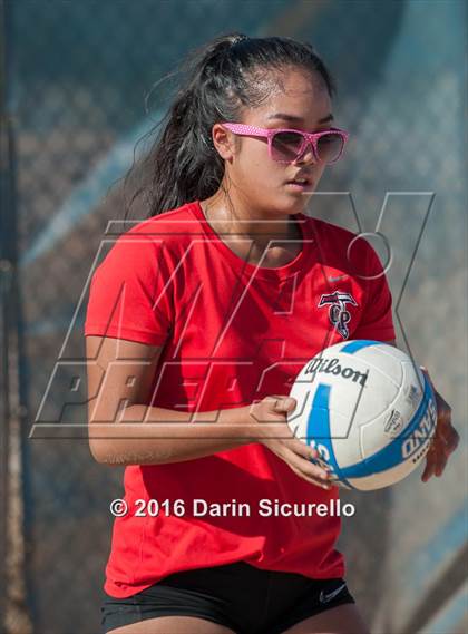 Thumbnail 2 in Chandler Prep vs.Scottsdale Preparatory Academy (AIA D2 Final) photogallery.