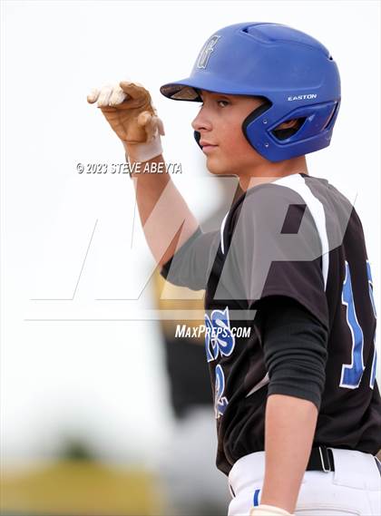 Thumbnail 3 in JV: Arapahoe @ Grandview photogallery.