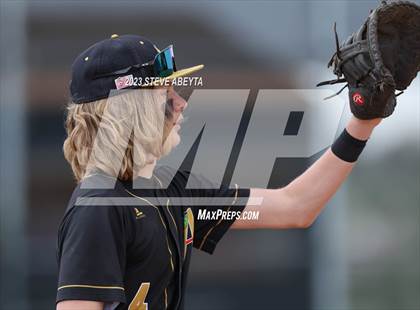 Thumbnail 3 in JV: Arapahoe @ Grandview photogallery.