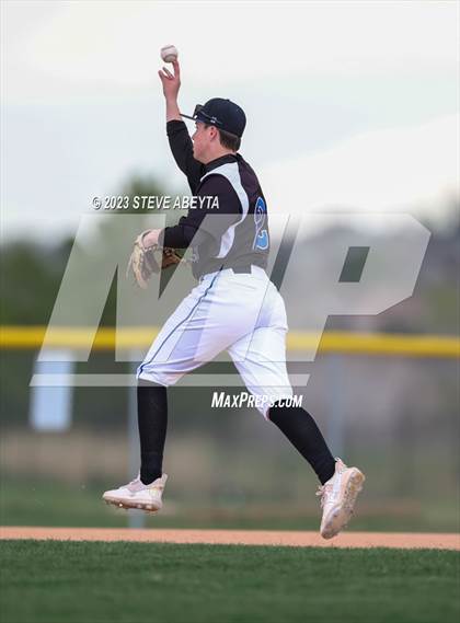 Thumbnail 2 in JV: Arapahoe @ Grandview photogallery.