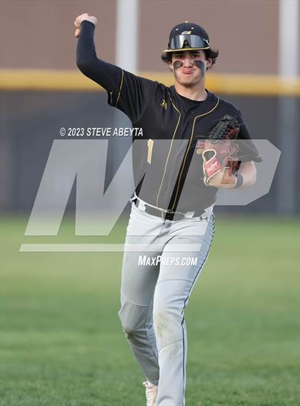 Thumbnail 3 in JV: Arapahoe @ Grandview photogallery.