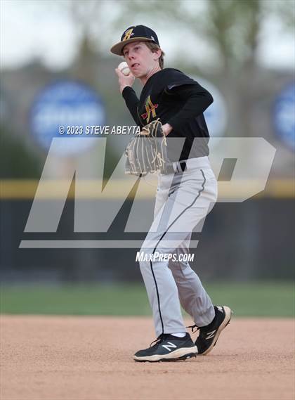 Thumbnail 2 in JV: Arapahoe @ Grandview photogallery.