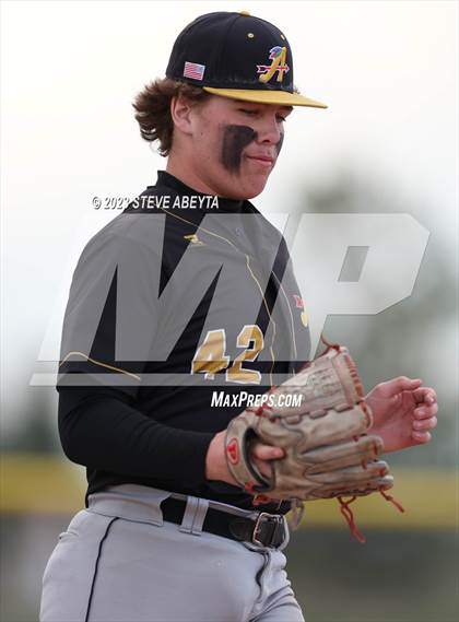 Thumbnail 3 in JV: Arapahoe @ Grandview photogallery.