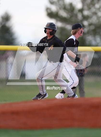 Thumbnail 2 in JV: Arapahoe @ Grandview photogallery.