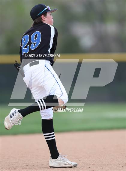 Thumbnail 2 in JV: Arapahoe @ Grandview photogallery.