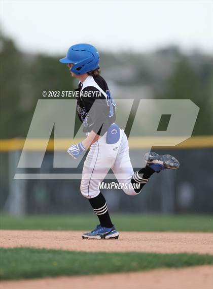 Thumbnail 2 in JV: Arapahoe @ Grandview photogallery.