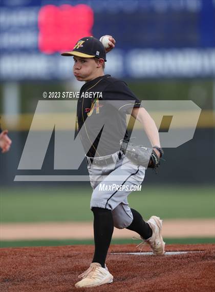 Thumbnail 3 in JV: Arapahoe @ Grandview photogallery.