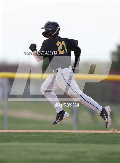 Thumbnail 1 in JV: Arapahoe @ Grandview photogallery.