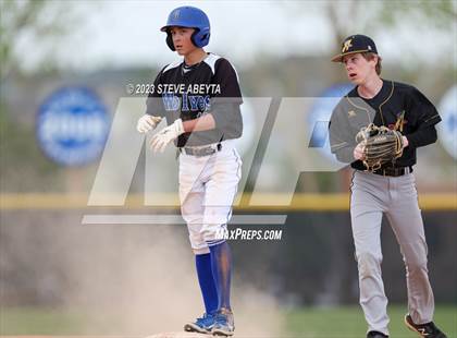 Thumbnail 2 in JV: Arapahoe @ Grandview photogallery.