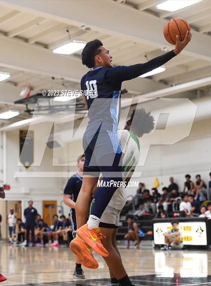 Thumbnail 1 in Lincoln vs. Otay Ranch (Buccaneers Thanksgiving Classic) photogallery.