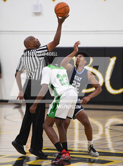 Thumbnail 1 in Lincoln vs. Otay Ranch (Buccaneers Thanksgiving Classic) photogallery.