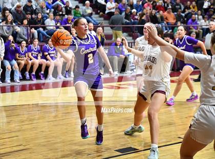 Thumbnail 2 in Central @ Warner photogallery.