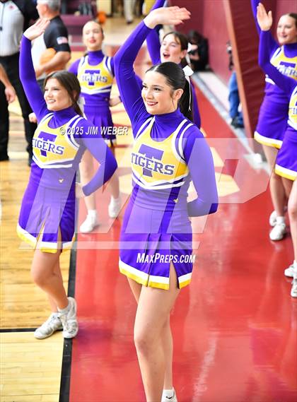 Thumbnail 3 in Central @ Warner photogallery.