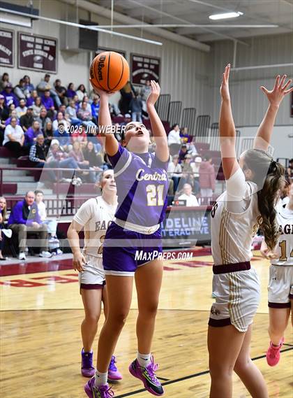 Thumbnail 3 in Central @ Warner photogallery.