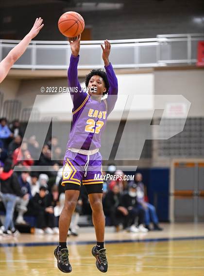 Thumbnail 1 in Pittsford Mendon vs East (NYSPHSAA Section 5 Class A Regional State Qualifier) photogallery.