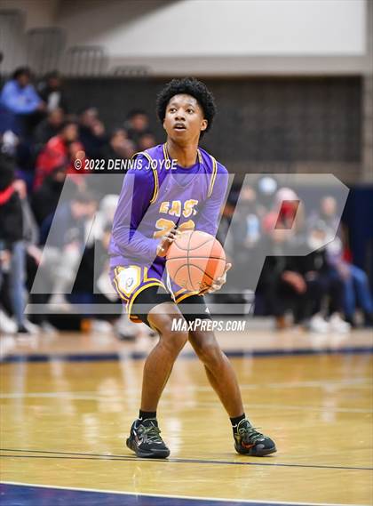 Thumbnail 2 in Pittsford Mendon vs East (NYSPHSAA Section 5 Class A Regional State Qualifier) photogallery.