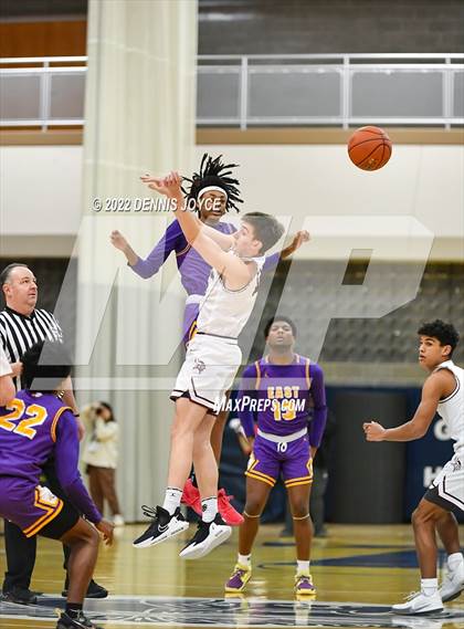 Thumbnail 1 in Pittsford Mendon vs East (NYSPHSAA Section 5 Class A Regional State Qualifier) photogallery.