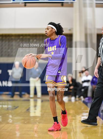 Thumbnail 2 in Pittsford Mendon vs East (NYSPHSAA Section 5 Class A Regional State Qualifier) photogallery.