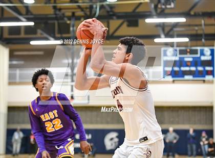 Thumbnail 2 in Pittsford Mendon vs East (NYSPHSAA Section 5 Class A Regional State Qualifier) photogallery.