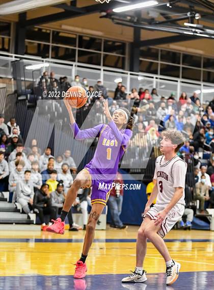 Thumbnail 1 in Pittsford Mendon vs East (NYSPHSAA Section 5 Class A Regional State Qualifier) photogallery.