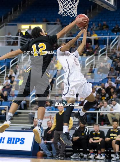 Thumbnail 3 in Mineral County vs. Spring Mountain (NIAA 1A Final) photogallery.