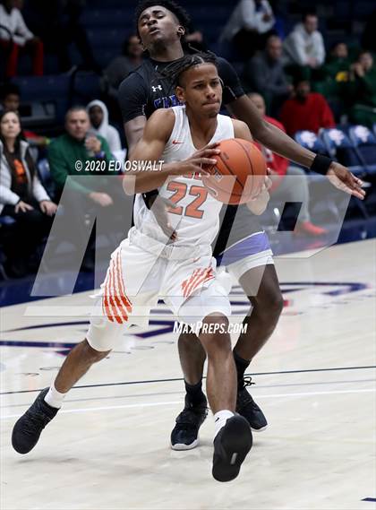 Thumbnail 1 in Capital Christian vs. Poly (MaxPreps MLK Classic) photogallery.