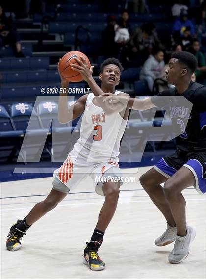 Thumbnail 2 in Capital Christian vs. Poly (MaxPreps MLK Classic) photogallery.