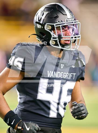 Thumbnail 3 in Vandegrift vs. Summer Creek (UIL 6A D2 Football Semifinal) photogallery.