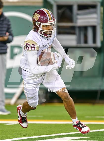Thumbnail 2 in Vandegrift vs. Summer Creek (UIL 6A D2 Football Semifinal) photogallery.