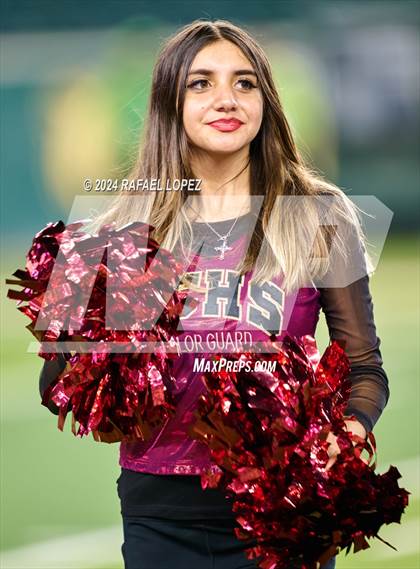 Thumbnail 1 in Vandegrift vs. Summer Creek (UIL 6A D2 Football Semifinal) photogallery.