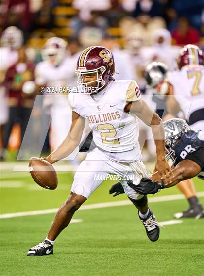 Thumbnail 2 in Vandegrift vs. Summer Creek (UIL 6A D2 Football Semifinal) photogallery.