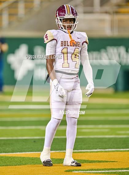 Thumbnail 2 in Vandegrift vs. Summer Creek (UIL 6A D2 Football Semifinal) photogallery.