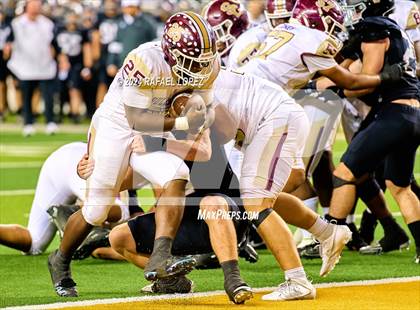 Thumbnail 1 in Vandegrift vs. Summer Creek (UIL 6A D2 Football Semifinal) photogallery.