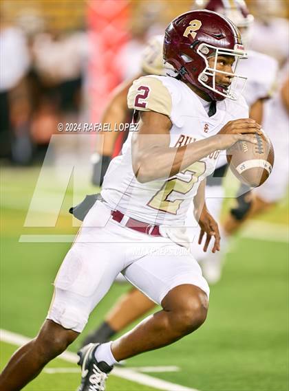 Thumbnail 3 in Vandegrift vs. Summer Creek (UIL 6A D2 Football Semifinal) photogallery.